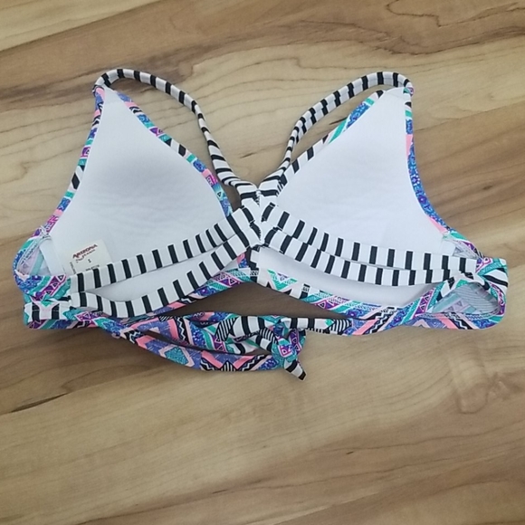 Bikini Top - Picture 2 of 4